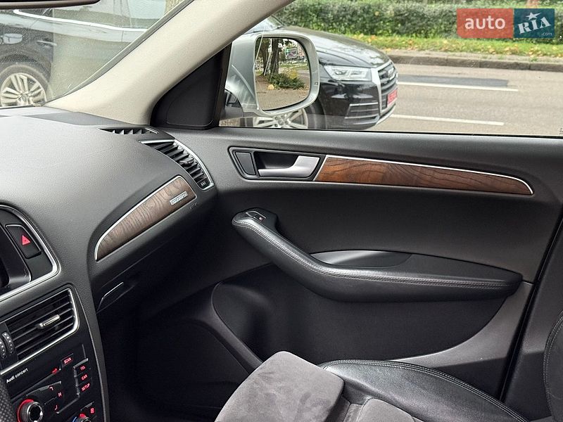 Внедорожник / Кроссовер Audi Q5 2012 в Николаеве