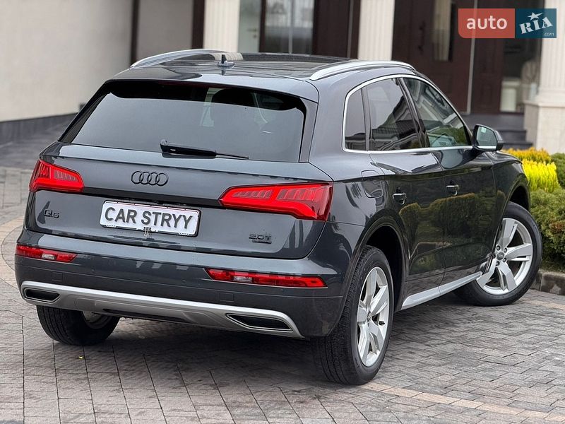 Внедорожник / Кроссовер Audi Q5 2018 в Стрые