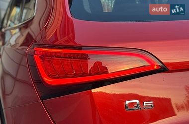 Внедорожник / Кроссовер Audi Q5 2015 в Львове