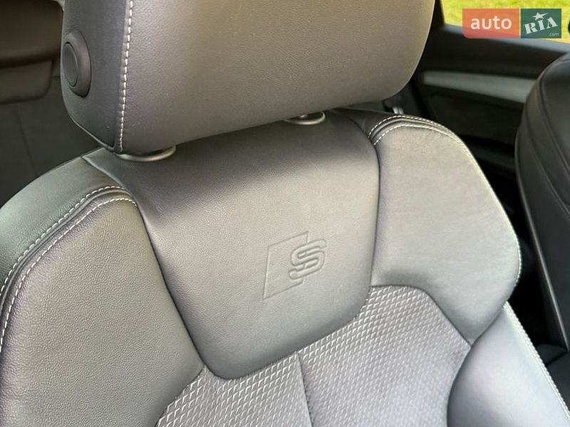 Внедорожник / Кроссовер Audi Q5 2020 в Костополе