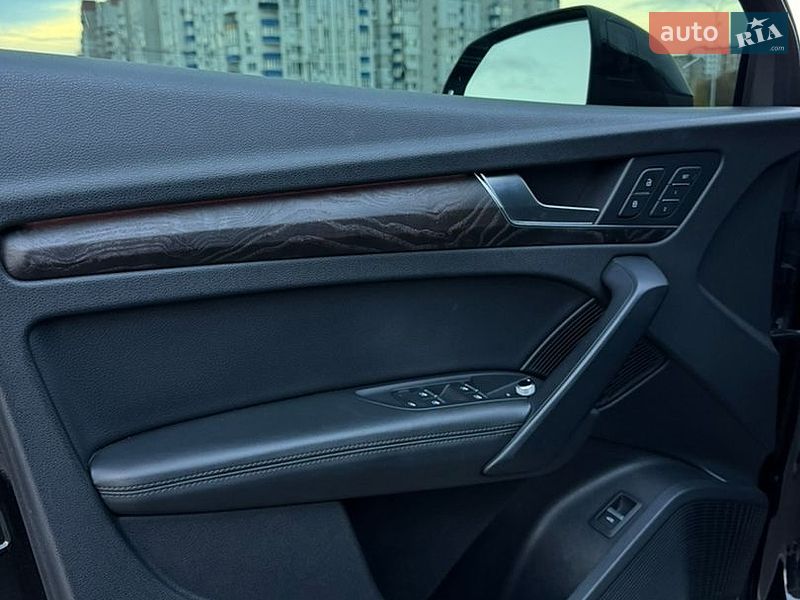 Внедорожник / Кроссовер Audi Q5 2018 в Чернигове