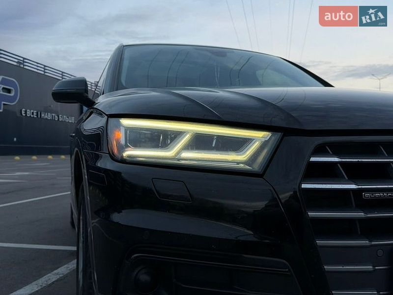 Внедорожник / Кроссовер Audi Q5 2018 в Чернигове