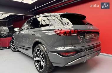 Внедорожник / Кроссовер Audi Q6 e-tron 2024 в 