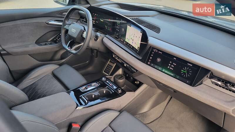Внедорожник / Кроссовер Audi Q6 e-tron 2024 в Хмельницком