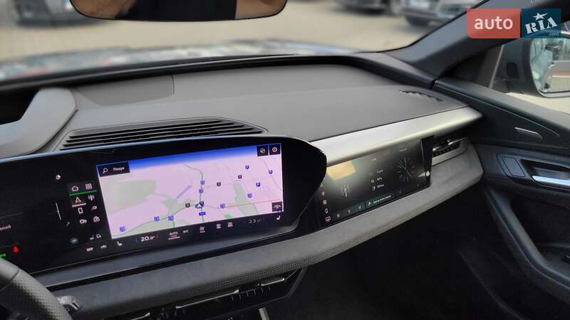 Внедорожник / Кроссовер Audi Q6 e-tron 2024 в Хмельницком