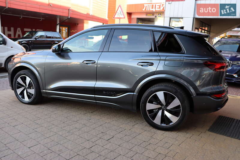 Позашляховик / Кросовер Audi Q6 e-tron 2024 в Львові