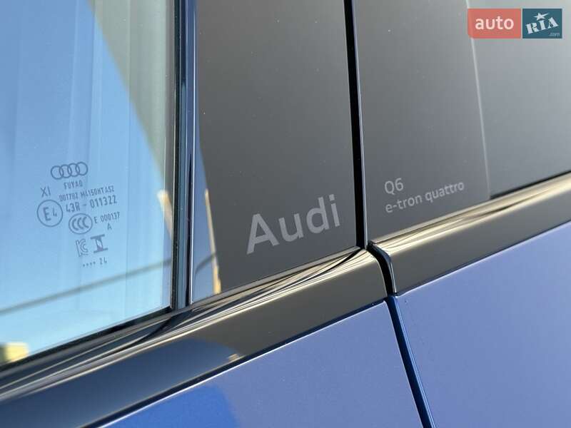 Позашляховик / Кросовер Audi Q6 e-tron 2024 в Хмельницькому