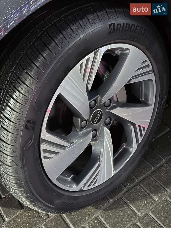 Внедорожник / Кроссовер Audi Q6 e-tron 2024 в Одессе фото 39 Внедорожник / Кроссовер Audi Q6 e-tron 2024 в Одессе