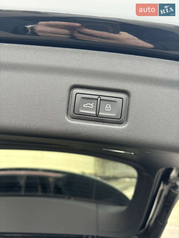 Внедорожник / Кроссовер Audi Q6 e-tron 2025 в Львове фото 17 Внедорожник / Кроссовер Audi Q6 e-tron 2025 в Львове