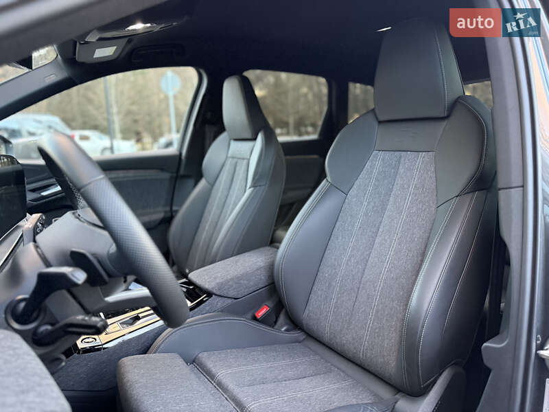 Внедорожник / Кроссовер Audi Q6 e-tron 2024 в Львове