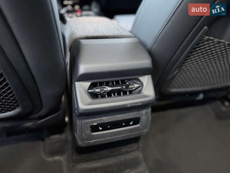 Внедорожник / Кроссовер Audi Q6 e-tron 2024 в Львове