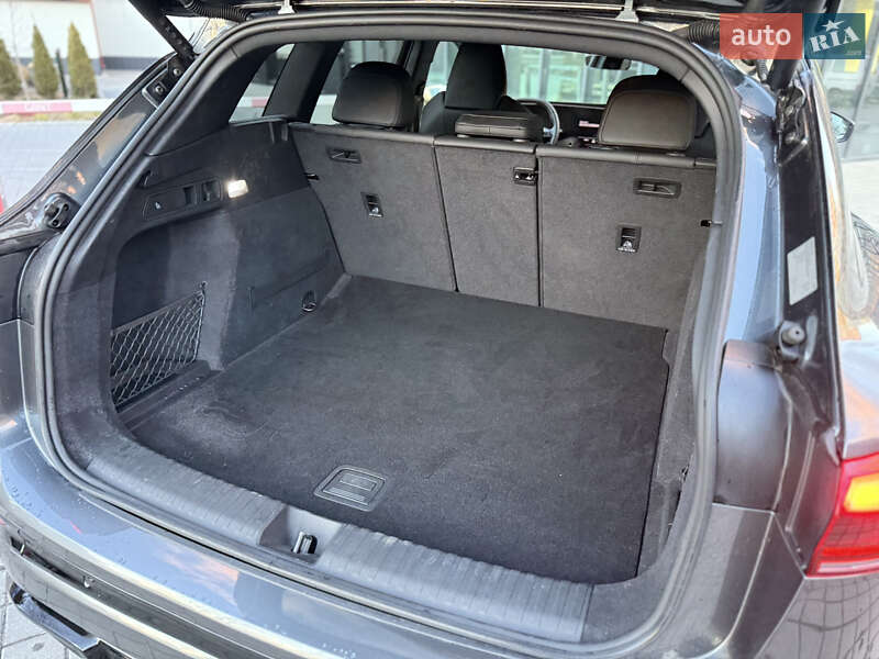 Внедорожник / Кроссовер Audi Q6 e-tron 2024 в Львове