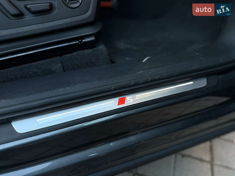 Внедорожник / Кроссовер Audi Q6 e-tron 2024 в Львове