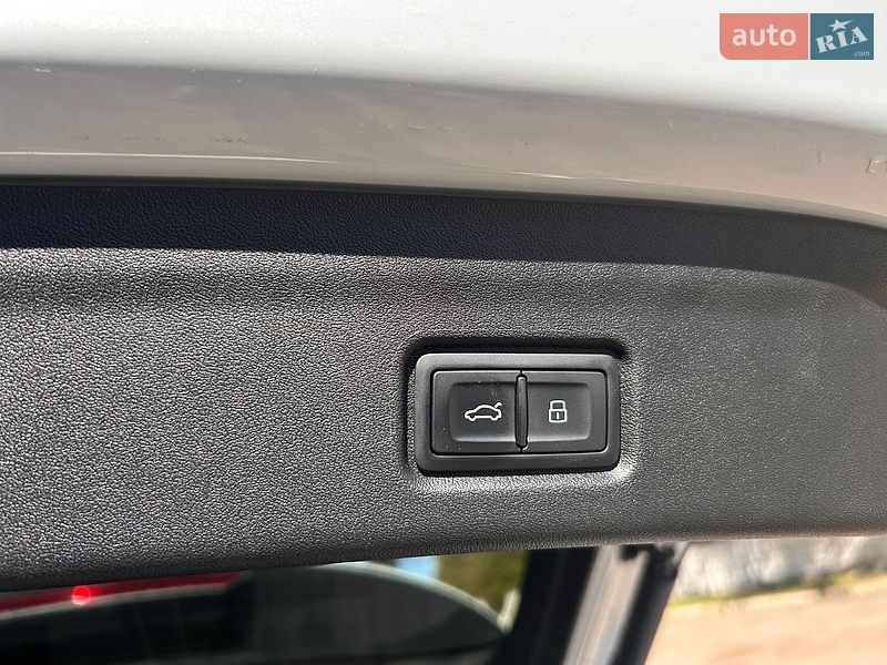 Позашляховик / Кросовер Audi Q6 e-tron 2025 в Львові фото 30 Позашляховик / Кросовер Audi Q6 e-tron 2025 в Львові