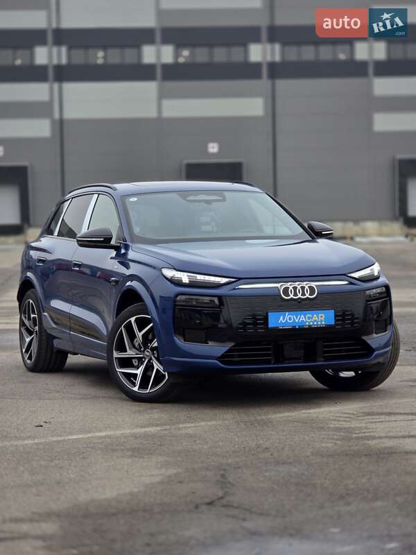 Внедорожник / Кроссовер Audi Q6L e-tron 2025 в Киеве