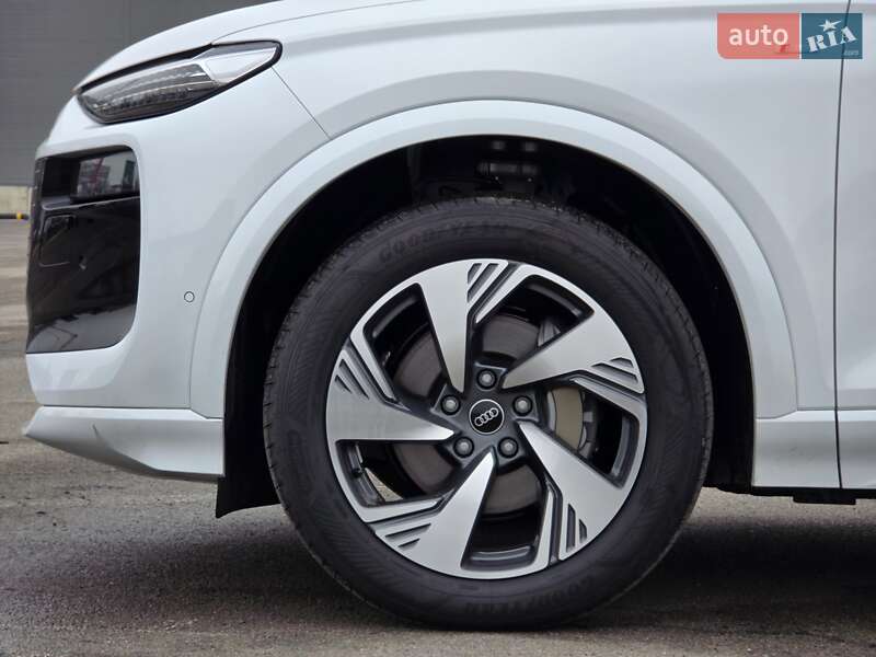 Внедорожник / Кроссовер Audi Q6L e-tron 2025 в Киеве фото 40 Внедорожник / Кроссовер Audi Q6L e-tron 2025 в Киеве