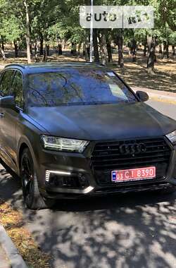 Внедорожник / Кроссовер Audi Q7 e-tron 2016 в Одессе