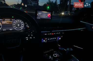 Позашляховик / Кросовер Audi Q7 e-tron 2017 в 