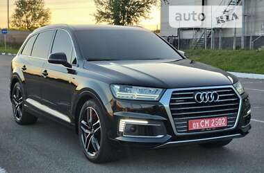 Внедорожник / Кроссовер Audi Q7 e-tron 2016 в Ровно