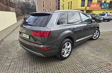 Внедорожник / Кроссовер Audi Q7 e-tron 2018 в 