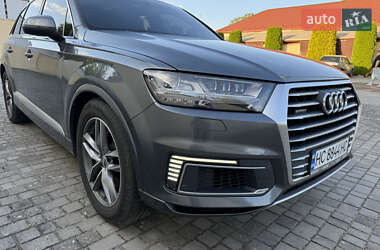 Внедорожник / Кроссовер Audi Q7 e-tron 2018 в Жовкве