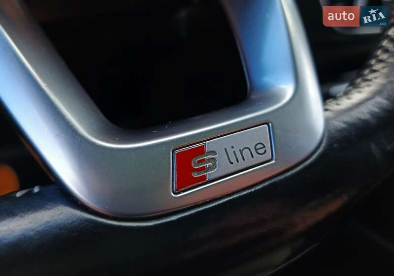 Позашляховик / Кросовер Audi Q7 e-tron 2016 в Рівному