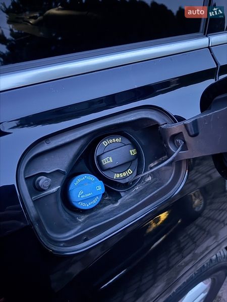 Позашляховик / Кросовер Audi Q7 e-tron 2016 в Ужгороді