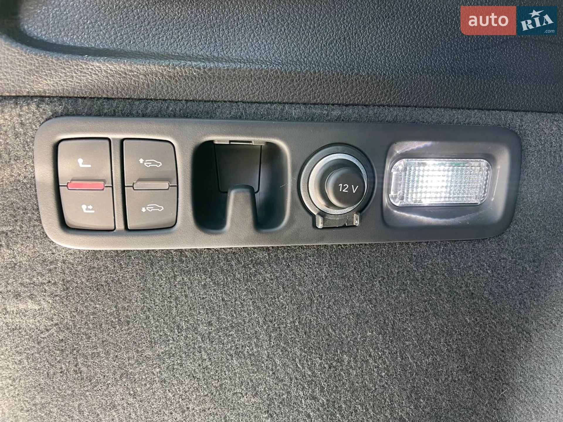 2016 Audi Q7 - мініатюра 7