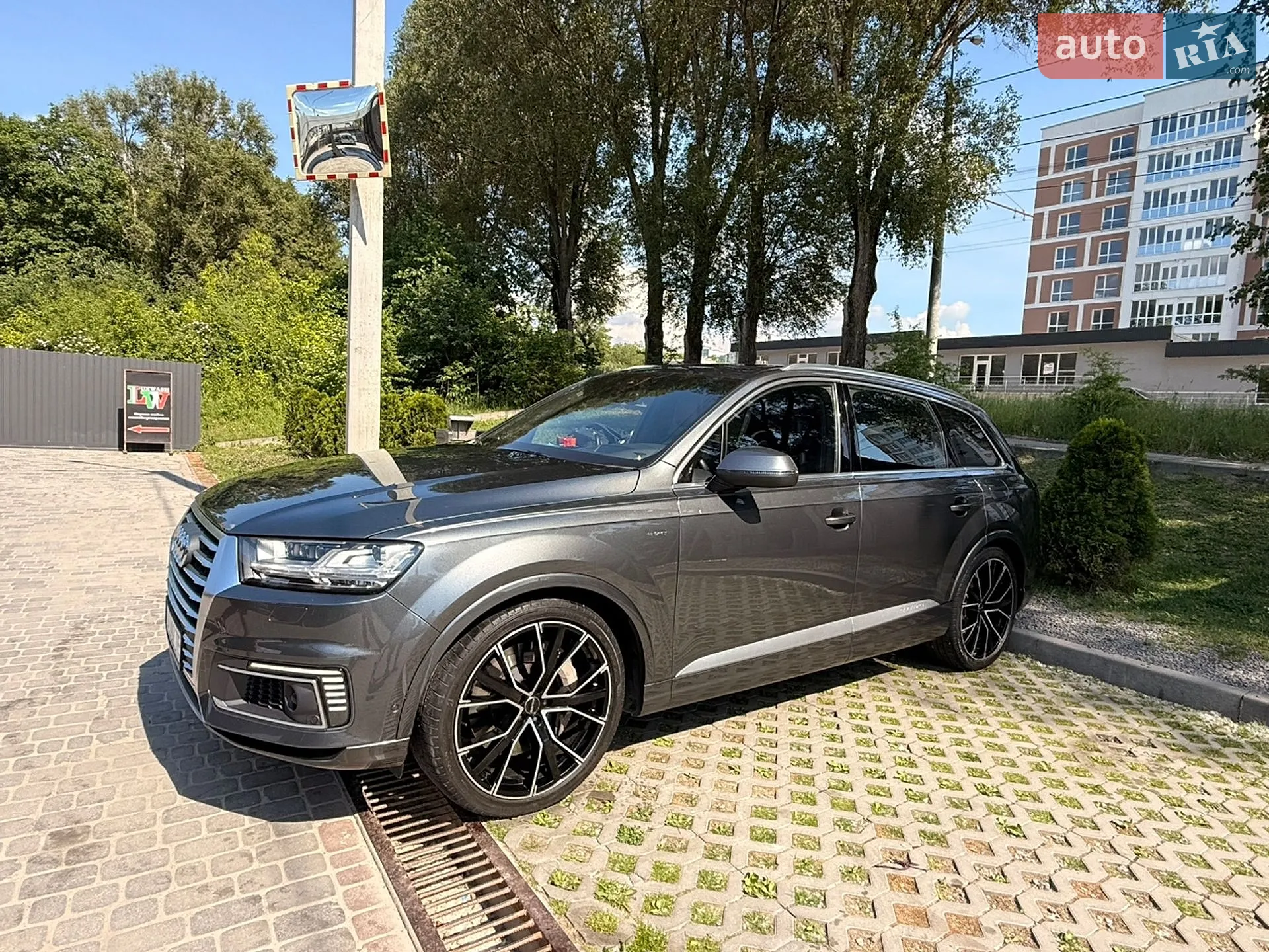 2017 Audi Q7 - мініатюра 7