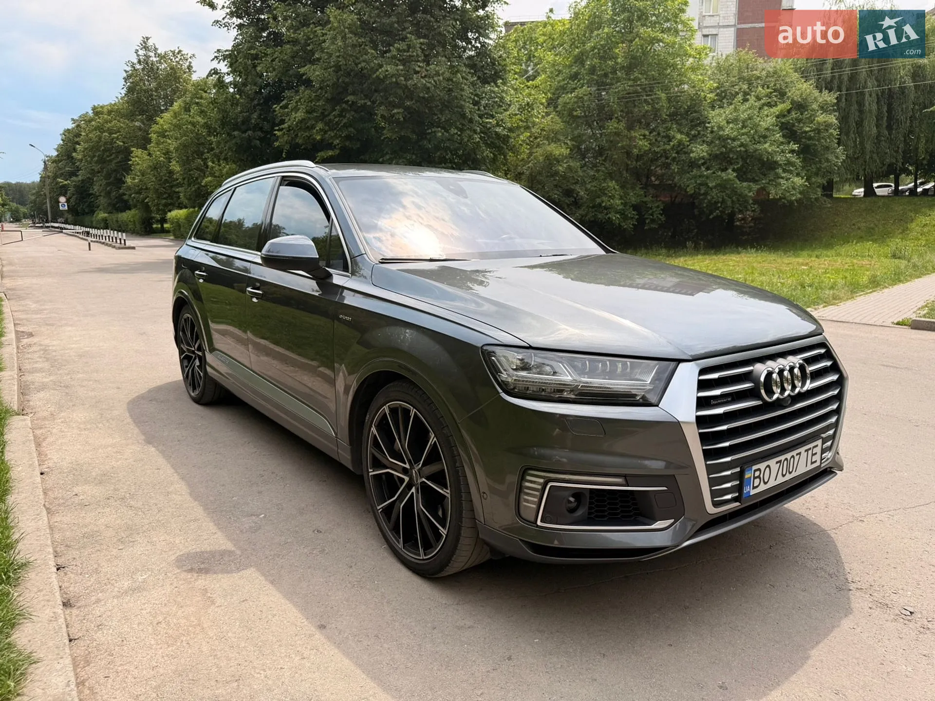 2017 Audi Q7 - мініатюра 2