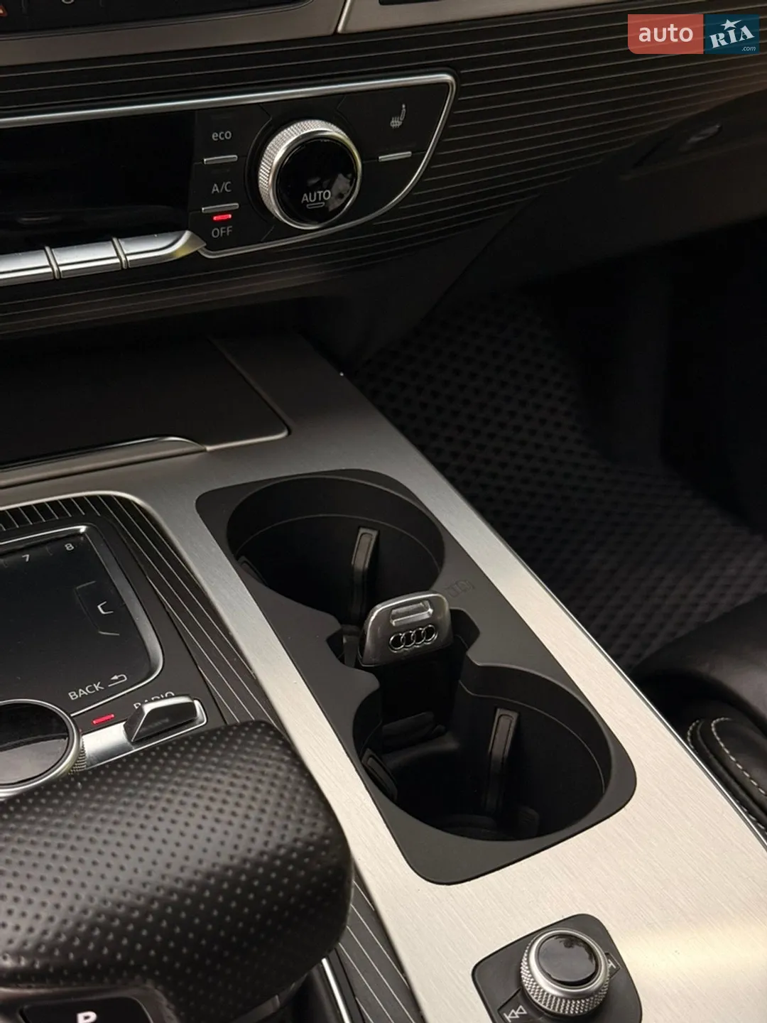 2017 Audi Q7 - мініатюра 72