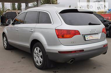 Позашляховик / Кросовер Audi Q7 2008 в Миколаєві