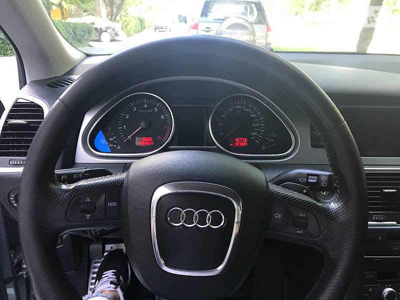 Позашляховик / Кросовер Audi Q7 2006 в Львові фото 15 Позашляховик / Кросовер Audi Q7 2006 в Львові