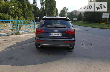 Позашляховик / Кросовер Audi Q7 2013 в Києві