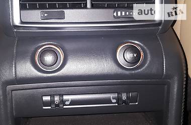 Внедорожник / Кроссовер Audi Q7 2011 в 