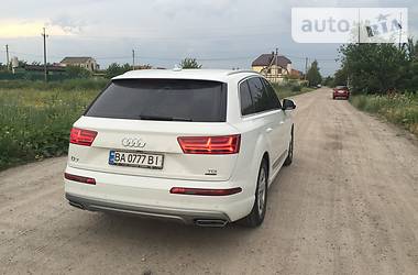  Audi Q7 2015 в Кропивницком