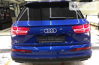 Внедорожник / Кроссовер Audi Q7 2018 в Киеве