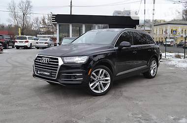 Внедорожник / Кроссовер Audi Q7 2017 в Харькове