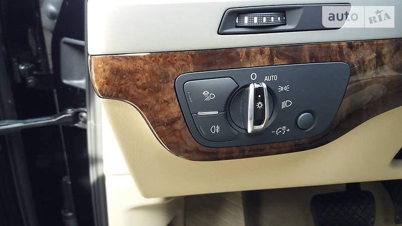 Внедорожник / Кроссовер Audi Q7 2015 в Одессе