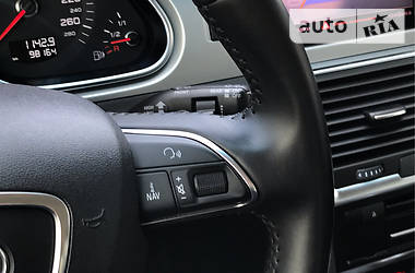 Внедорожник / Кроссовер Audi Q7 2012 в 