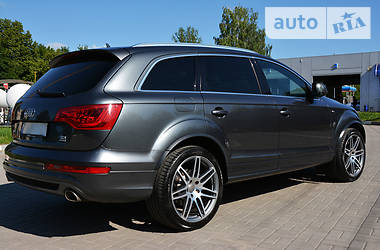Внедорожник / Кроссовер Audi Q7 2014 в 