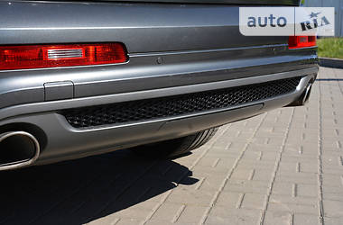 Внедорожник / Кроссовер Audi Q7 2014 в 