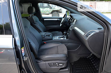 Внедорожник / Кроссовер Audi Q7 2014 в 