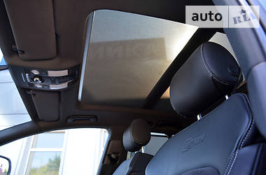 Внедорожник / Кроссовер Audi Q7 2014 в 