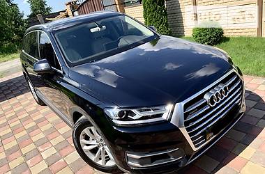 Внедорожник / Кроссовер Audi Q7 2016 в Киеве