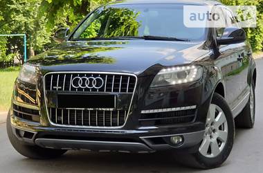 Позашляховик / Кросовер Audi Q7 2011 в Тернополі