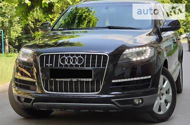 Позашляховик / Кросовер Audi Q7 2011 в Тернополі