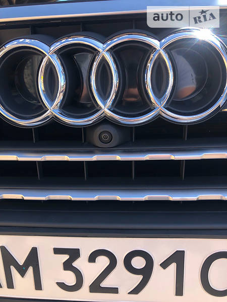Позашляховик / Кросовер Audi Q7 2018 в Житомирі
