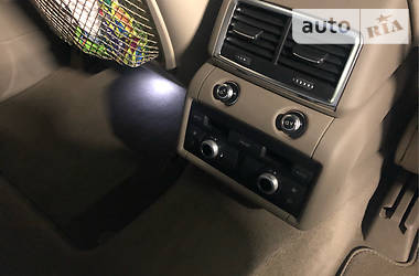 Позашляховик / Кросовер Audi Q7 2014 в 