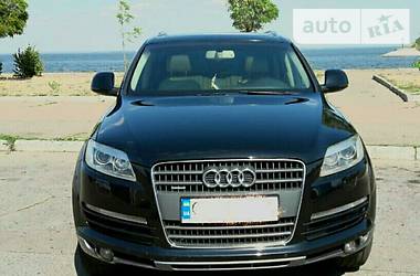 Внедорожник / Кроссовер Audi Q7 2007 в Черкассах